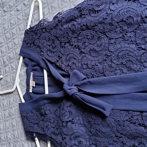 Sleeveless top - Picture 3 of 3